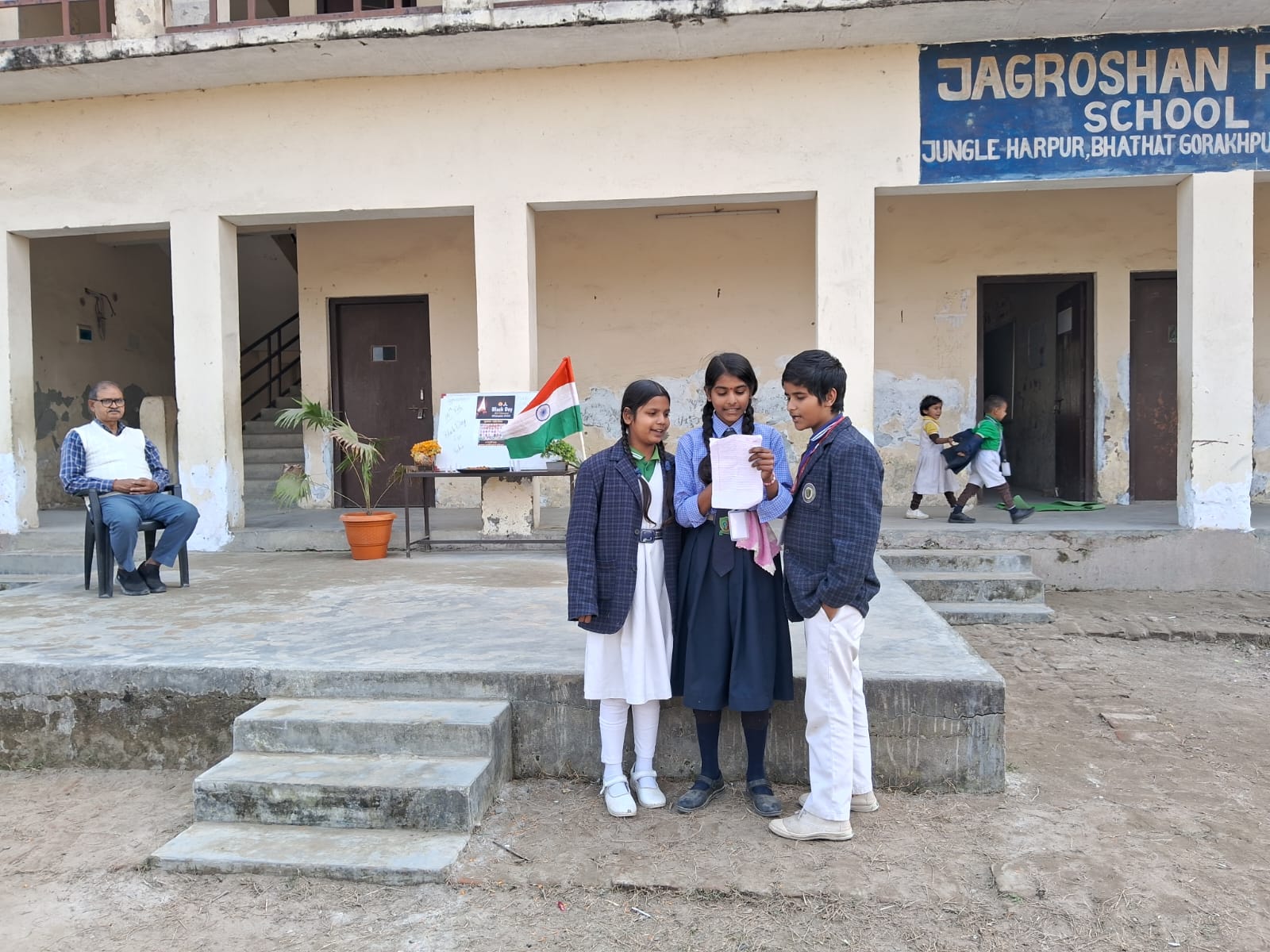 4f677f73-2b7e-4363-a1e8-97e8928b6960